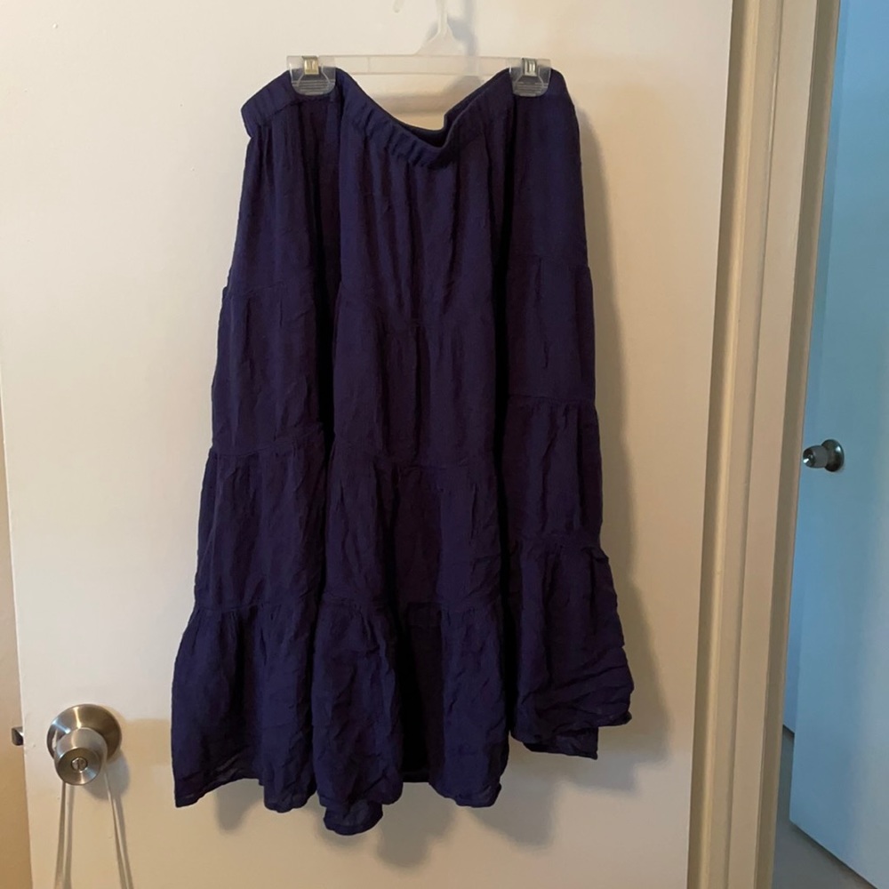 Navy blue skirt